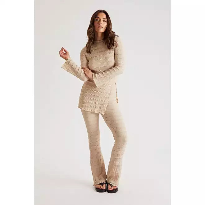 Flared Textured Set
