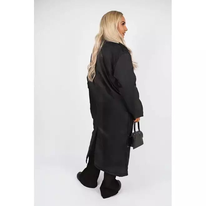 Padded coat with side pocket