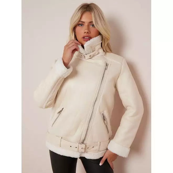 Coats & Jackets